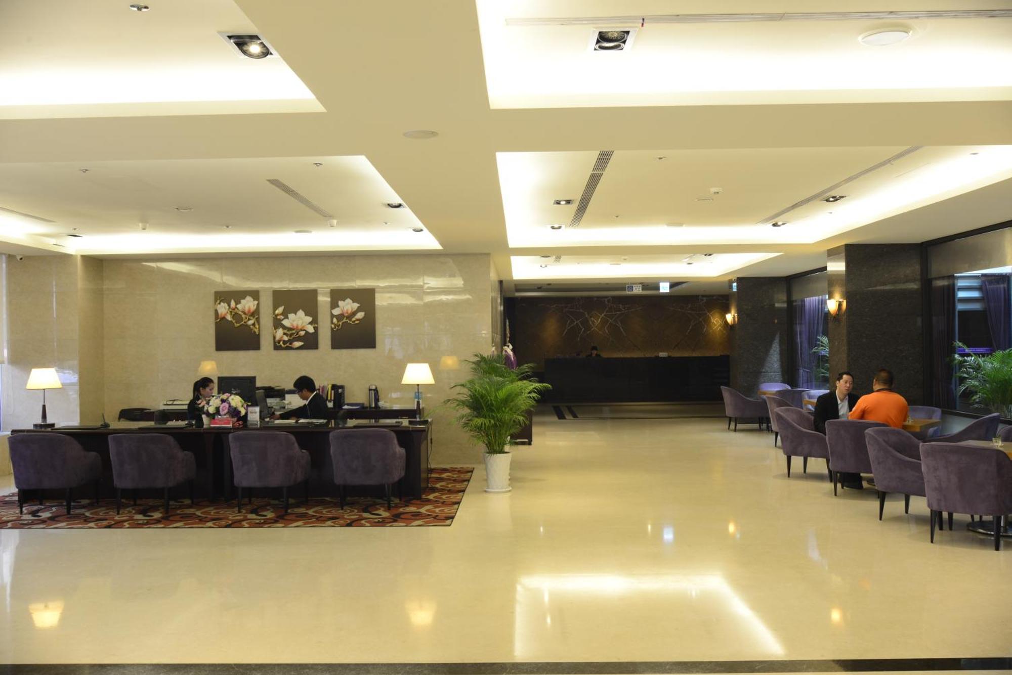 Hotel Formosa Caotun Bagian luar foto