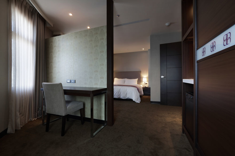 Hotel Formosa Caotun Bagian luar foto