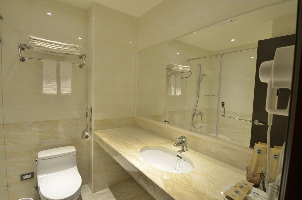 Hotel Formosa Caotun Bagian luar foto